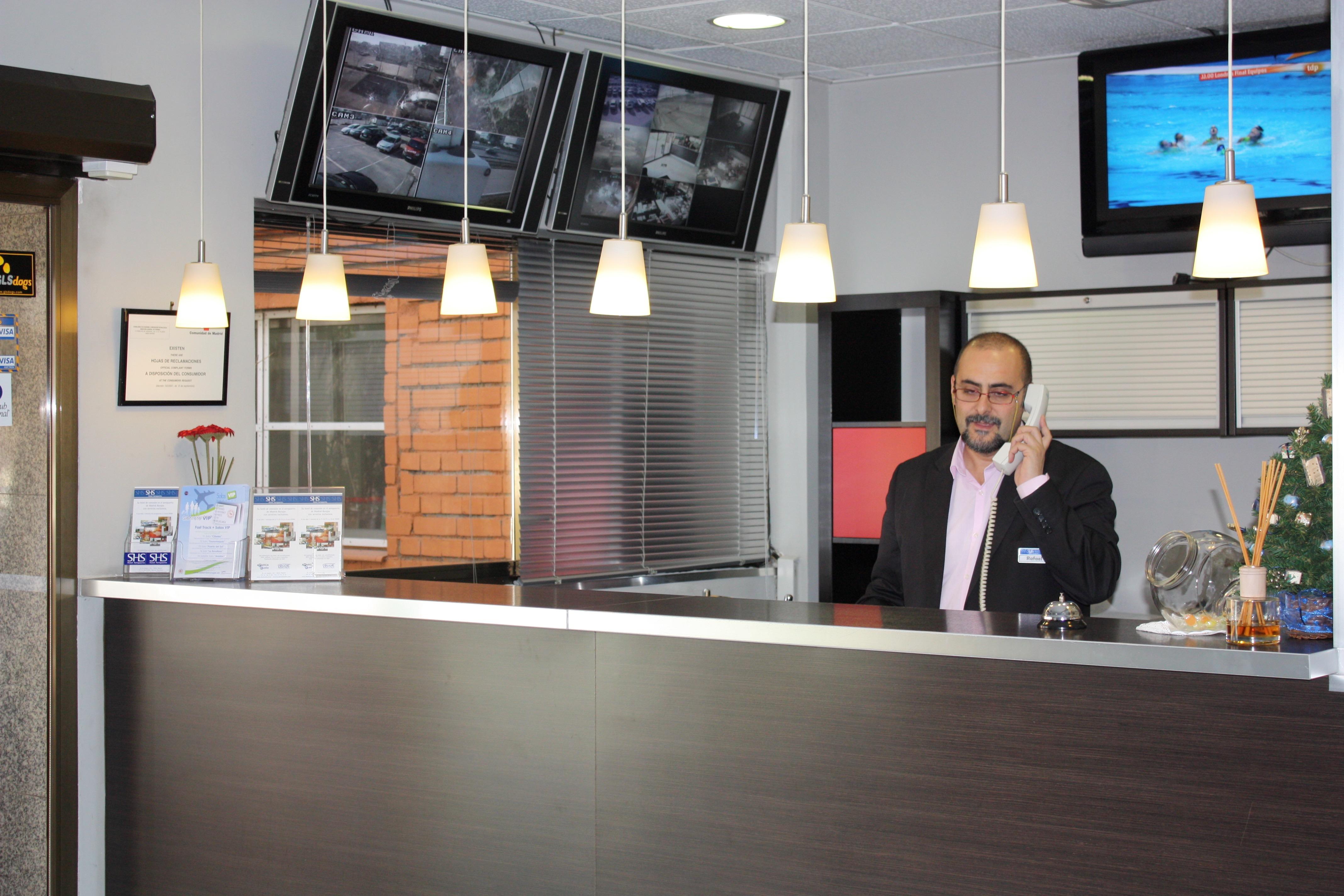 Ap Hotel Madrid Airport Kültér fotó