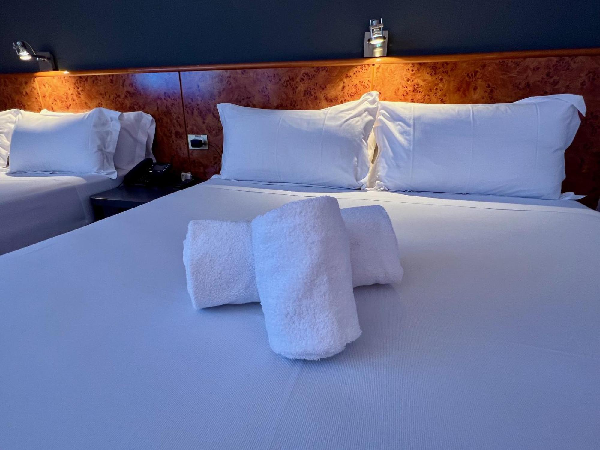 Ap Hotel Madrid Airport Kültér fotó